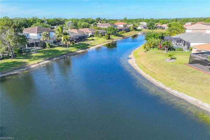 8355  Laurel Lakes  BLVD, Naples, FL 34119
