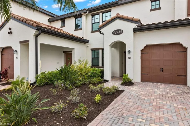 11789  Grand Belvedere  WAY, Fort Myers, FL 33913