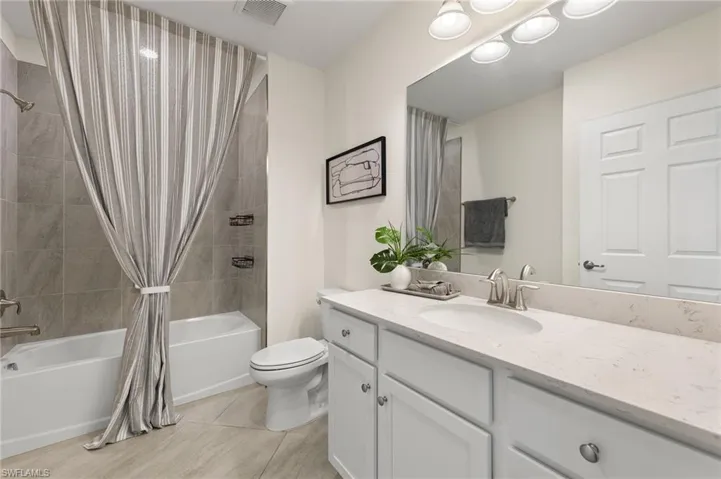 11789  Grand Belvedere  WAY, Fort Myers, FL 33913