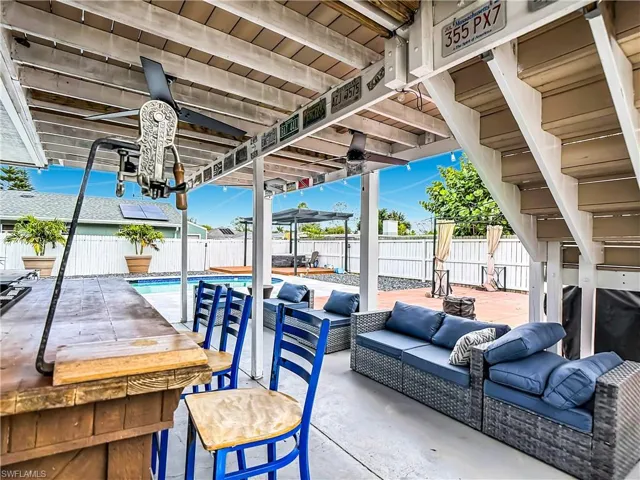 2212 Crystal Dr, Fort Myers, Florida 33907