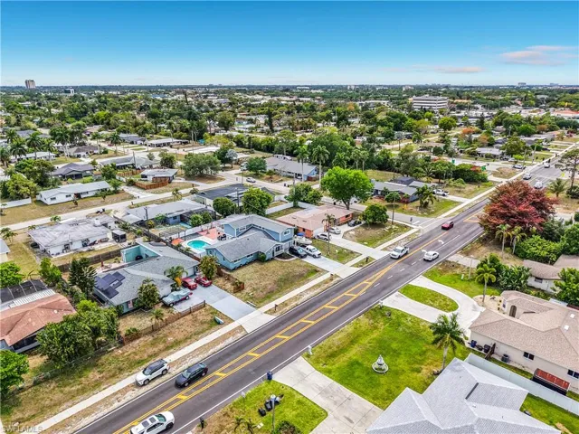2212 Crystal Dr, Fort Myers, Florida 33907