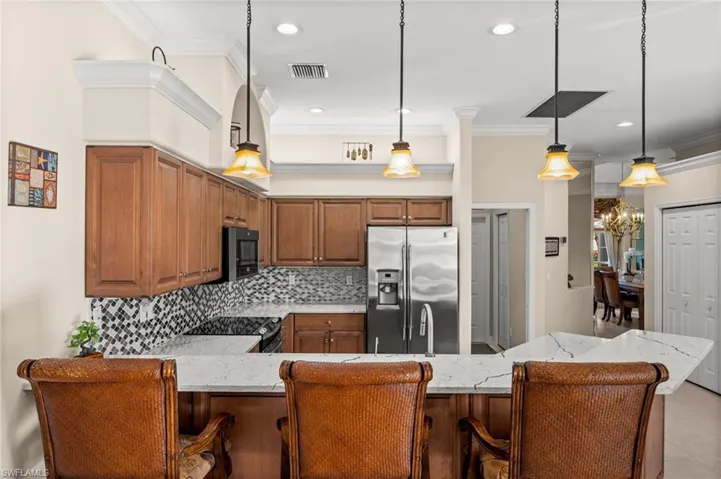 Breakfast bar