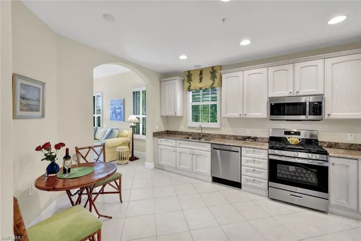 9038  Cascada  WAY, Naples, FL 34114