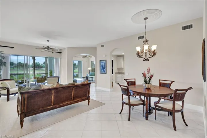 9038  Cascada  WAY, Naples, FL 34114