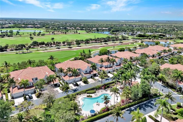 9038  Cascada  WAY, Naples, FL 34114
