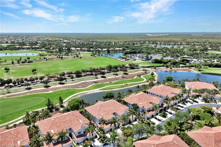 9038  Cascada  WAY, Naples, FL 34114