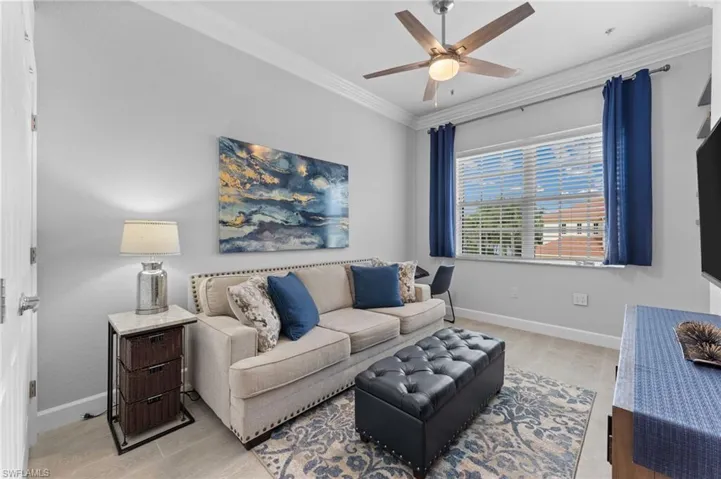 7832  Clemson  ST, Naples, FL 34104