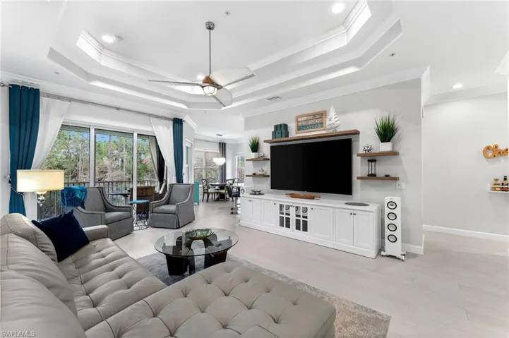 7832  Clemson  ST, Naples, FL 34104
