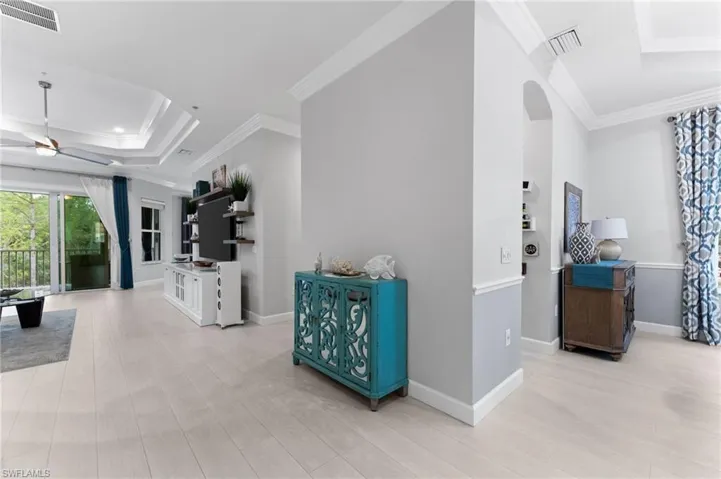 7832  Clemson  ST, Naples, FL 34104