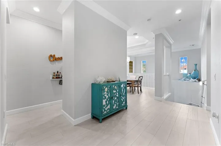 7832  Clemson  ST, Naples, FL 34104