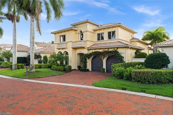 9085 Terranova Dr, Naples, Florida 34109