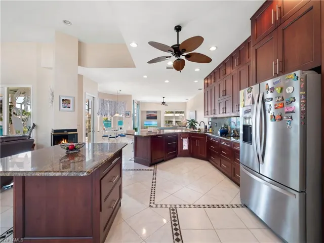 5222 Nautilus Dr, Cape Coral, Florida 33904