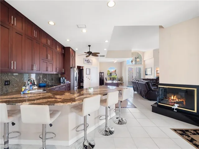 5222 Nautilus Dr, Cape Coral, Florida 33904