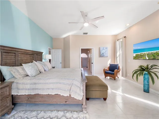 5222 Nautilus Dr, Cape Coral, Florida 33904