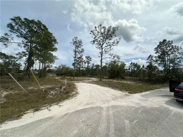 400  Canton  AVE, Lehigh Acres, FL 33972