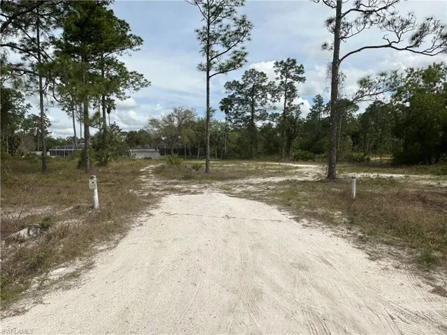 400  Canton  AVE, Lehigh Acres, FL 33972