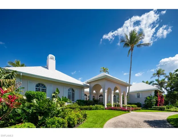 605  Admiralty Parade W , Naples, FL 34102