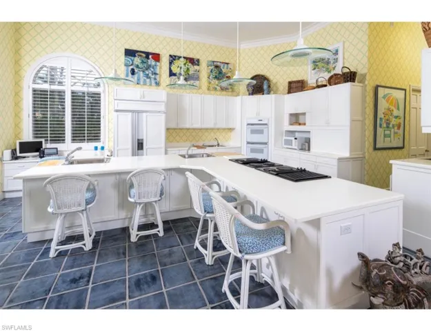 605  Admiralty Parade W , Naples, FL 34102