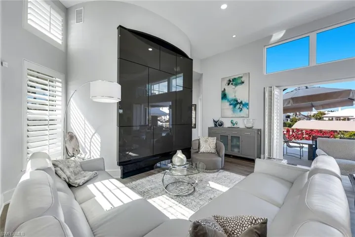 375 Germain Ave, Naples, Florida 34108