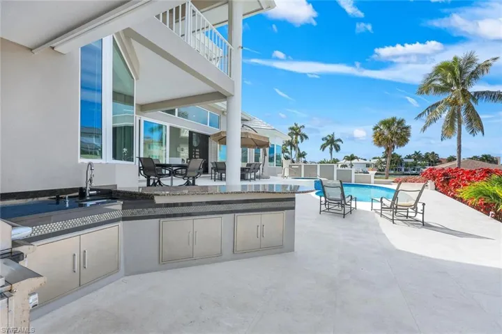 375 Germain Ave, Naples, Florida 34108