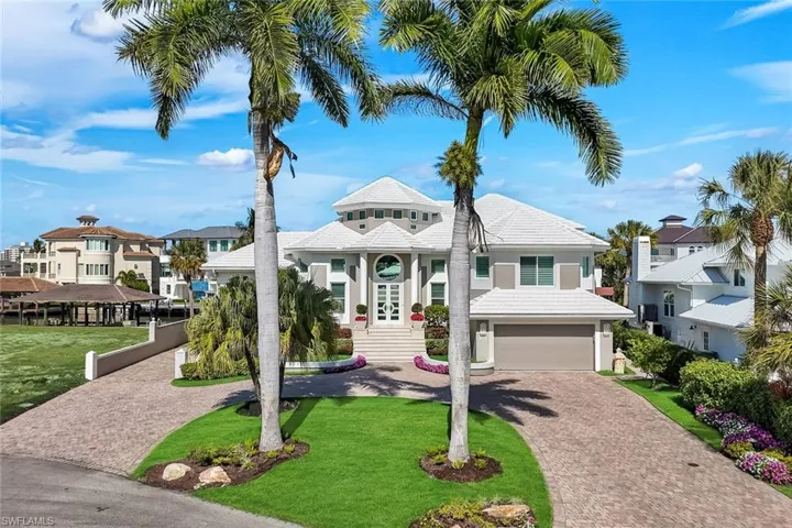 375 Germain Ave, Naples, Florida 34108