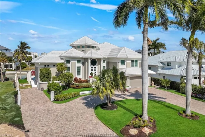 375 Germain Ave, Naples, Florida 34108