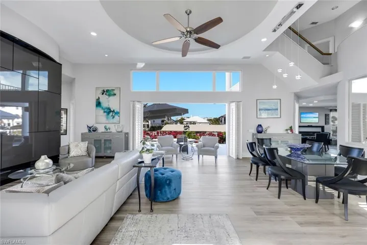 375 Germain Ave, Naples, Florida 34108