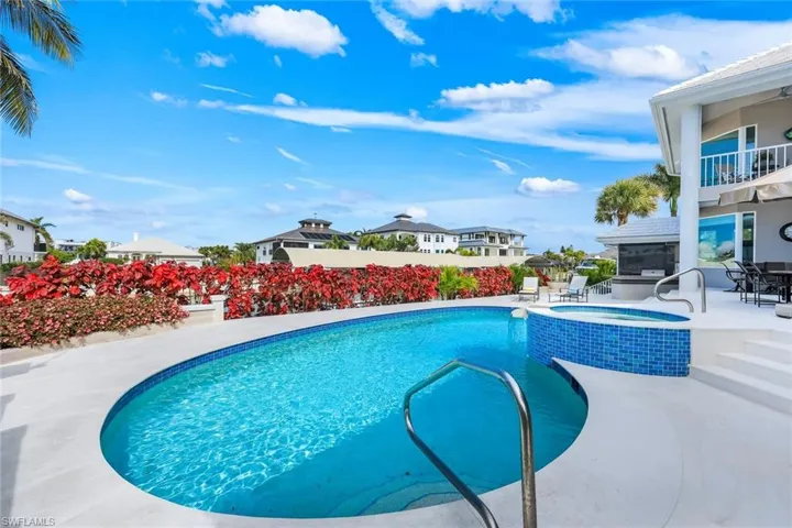 375 Germain Ave, Naples, Florida 34108