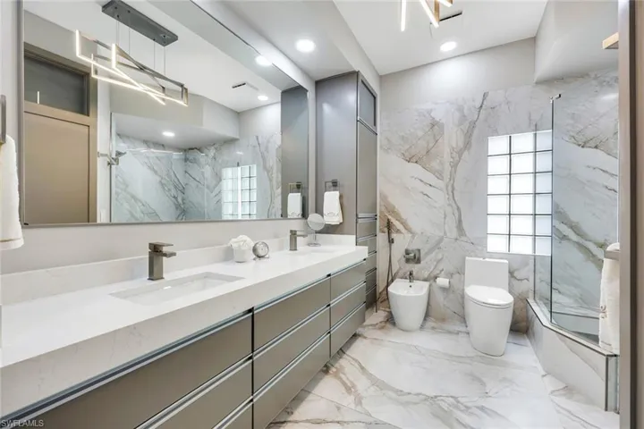 375 Germain Ave, Naples, Florida 34108