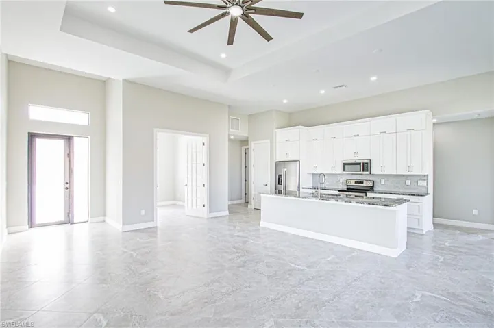 1115 NE 4th  PL, Cape Coral, FL 33909