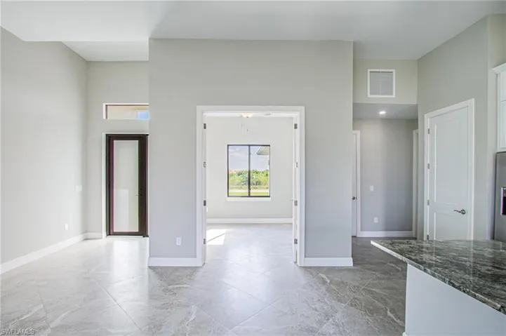 1115 NE 4th  PL, Cape Coral, FL 33909