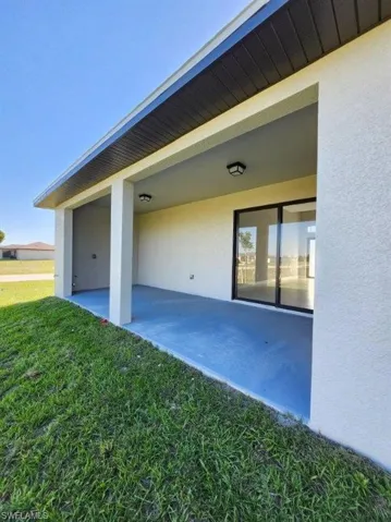 1115 NE 4th  PL, Cape Coral, FL 33909