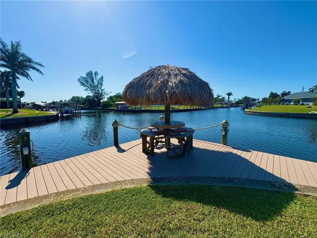 4940 Vincennes St 204, Cape Coral, Florida 33904