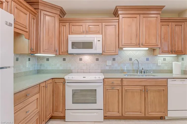 4940 Vincennes St 204, Cape Coral, Florida 33904