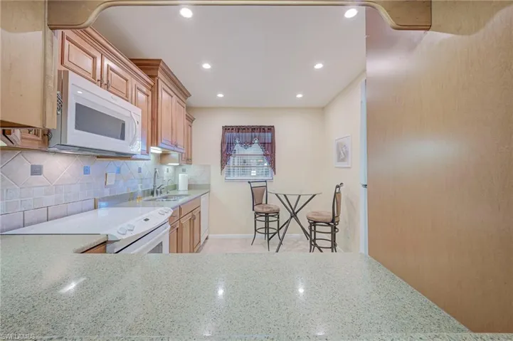 4940 Vincennes St 204, Cape Coral, Florida 33904