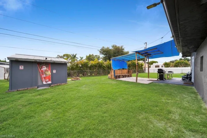 1313 Old Bridge Rd, North Fort Myers, Florida 33917