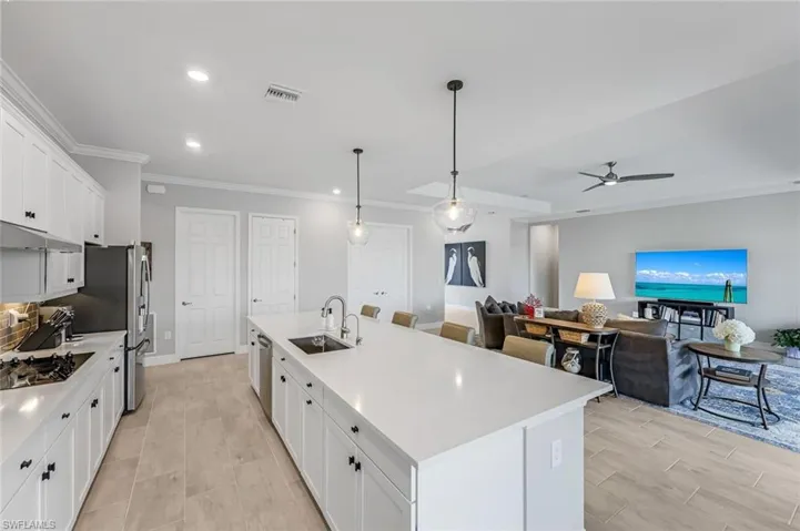 Open Floor plan with beautiful preserve views!