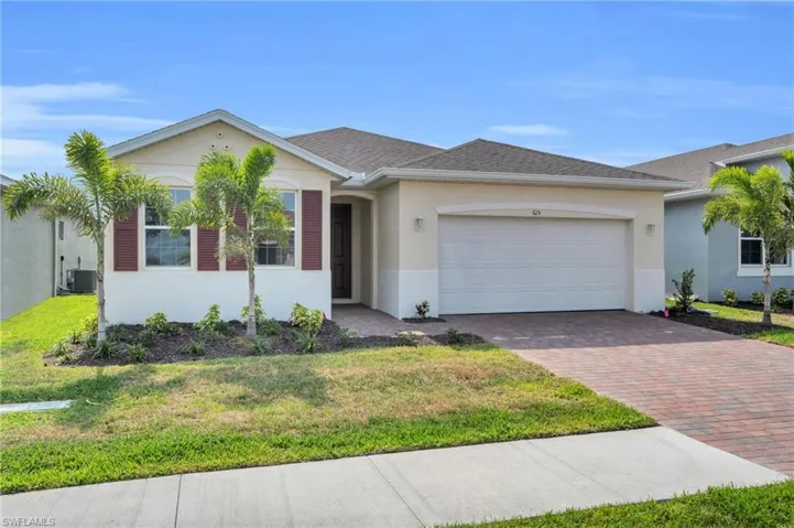 615 Parkshore Lake Ave, Cape Coral Fl 33993