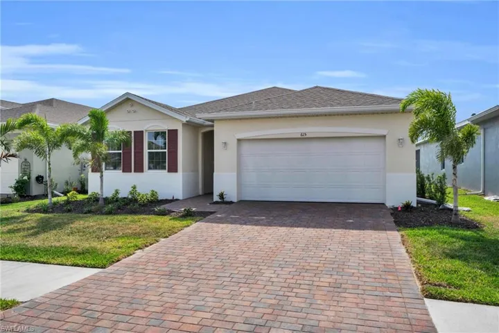 615 Parkshore Lake Ave, Cape Coral Fl 33993