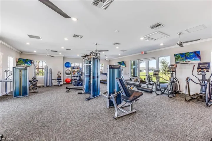 615 Parkshore Lake Ave, Cape Coral Fl 33993