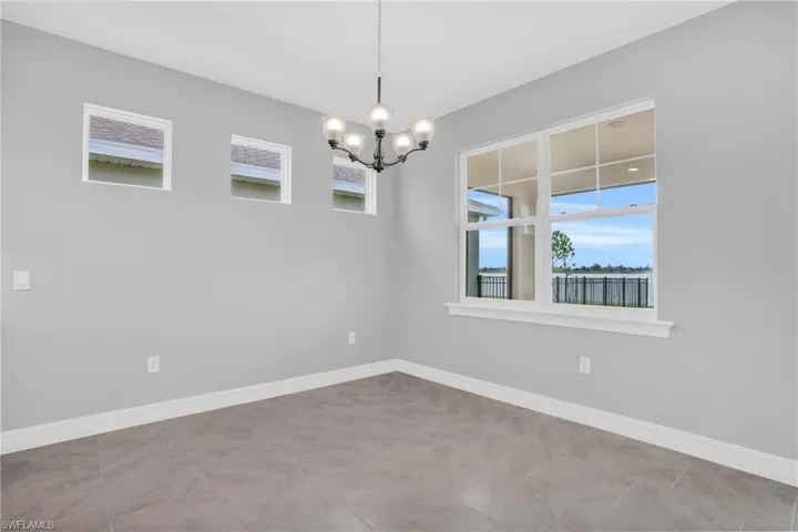 615 Parkshore Lake Ave, Cape Coral Fl 33993