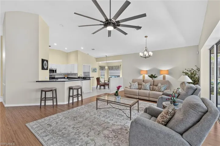 Lovely ceiling fan in the Living Room