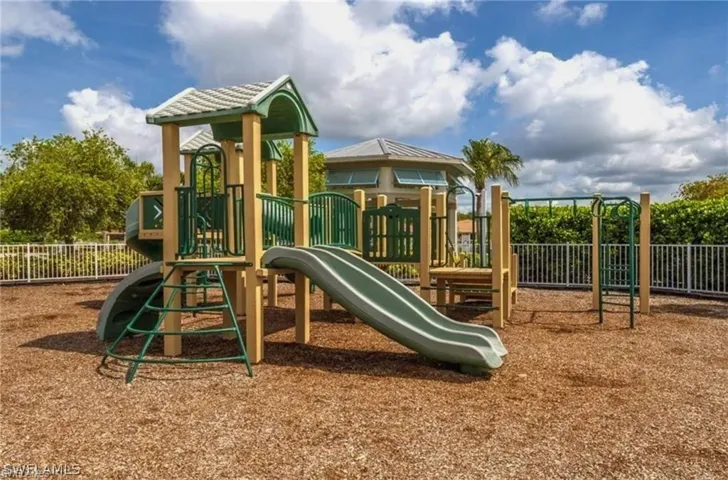 3861 King Williams St, Fort Myers, Florida 33916