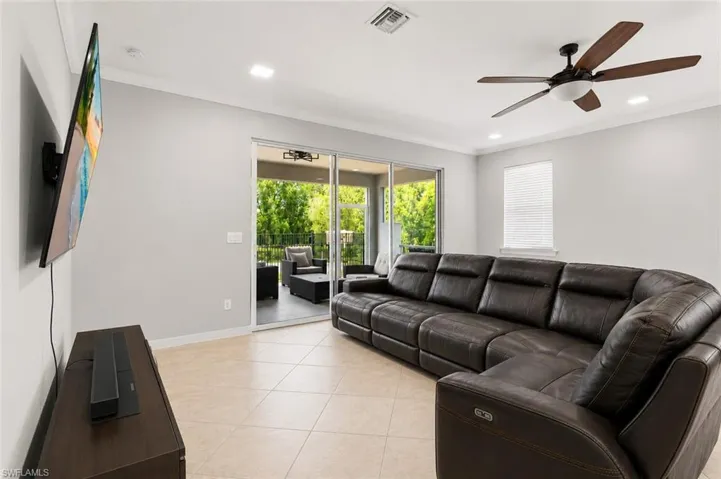 3861 King Williams St, Fort Myers, Florida 33916