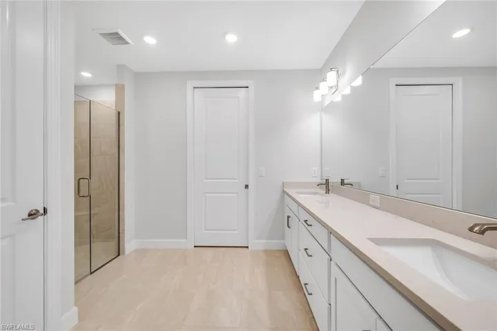 15324 Lucerna St 102, Naples, Florida 34145