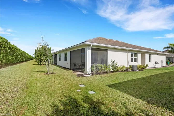 831 Enbrook Loop, Naples, Florida 34114