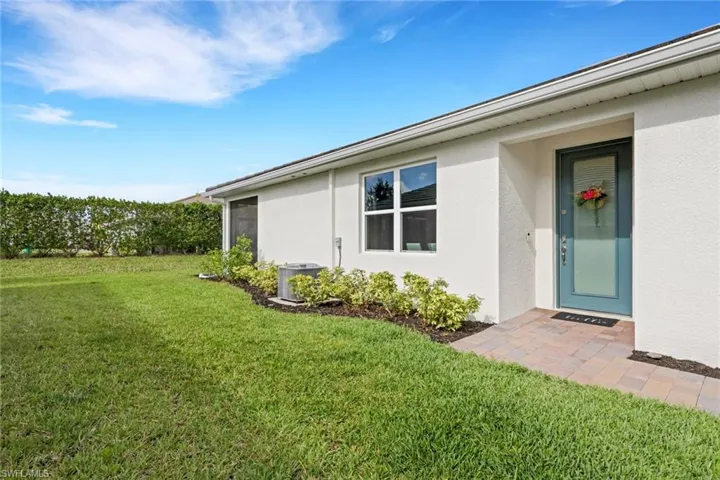 831 Enbrook Loop, Naples, Florida 34114