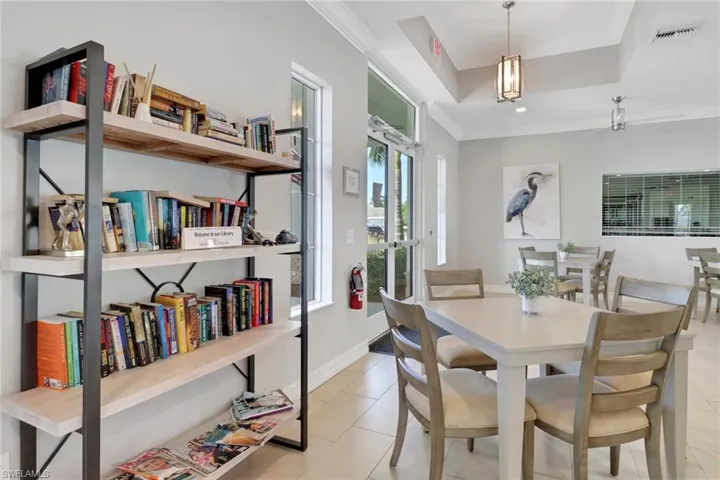 831 Enbrook Loop, Naples, Florida 34114