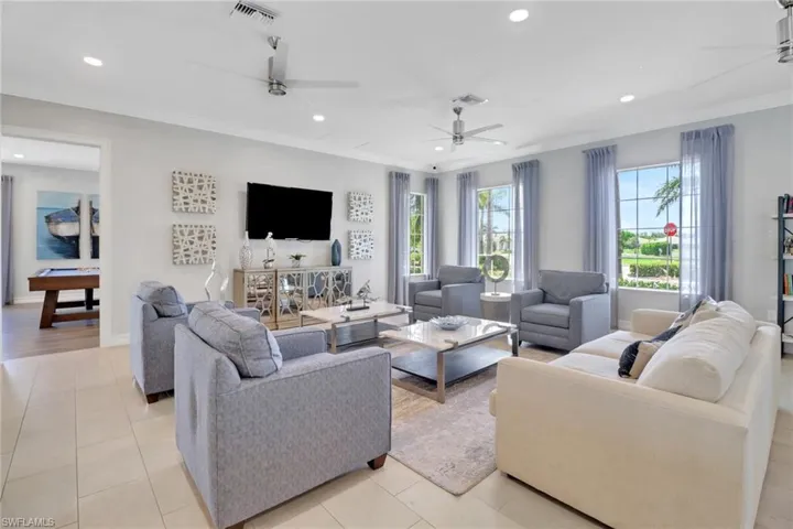 831 Enbrook Loop, Naples, Florida 34114