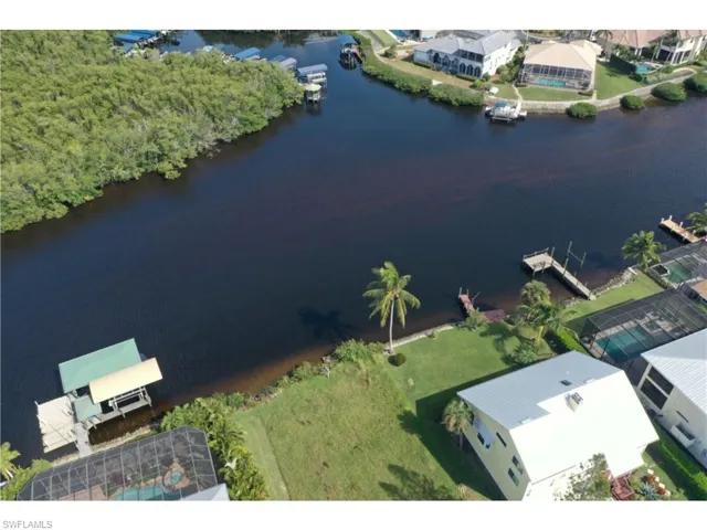 27196 Gasparilla DR, BONITA SPRINGS FL 34135